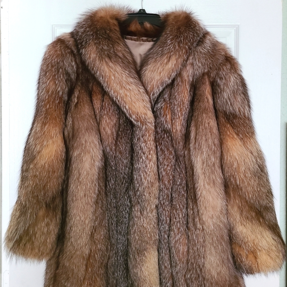 Real fox fur coat. Long haired